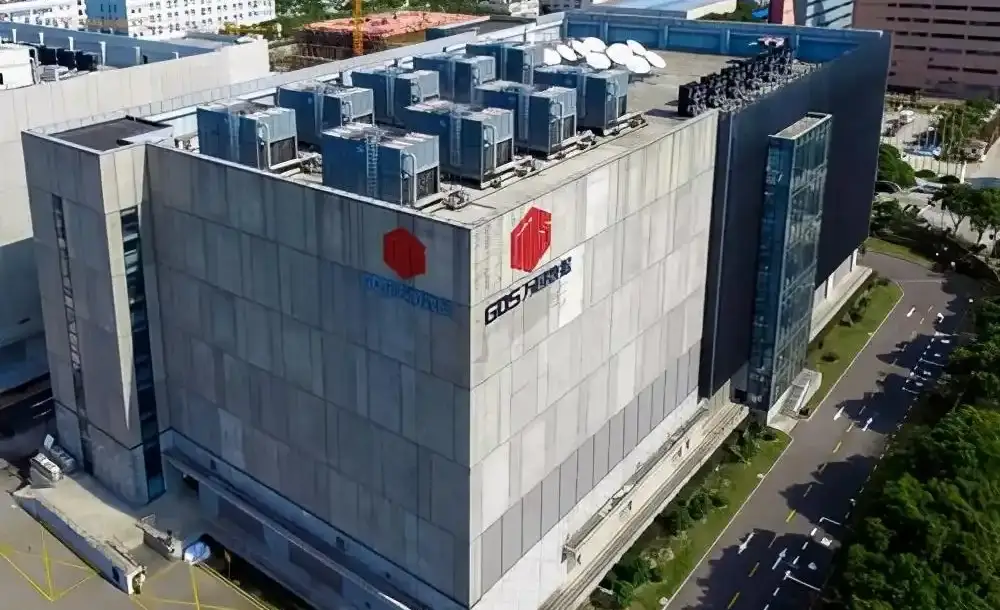 Modular Cleanroom Installation in Malaysian Semiconductor Fab