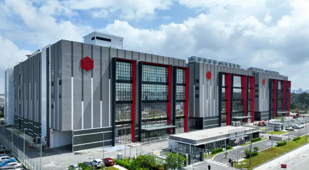 Cleanroom Engineering Team Supporting Malaysian Data Center Project